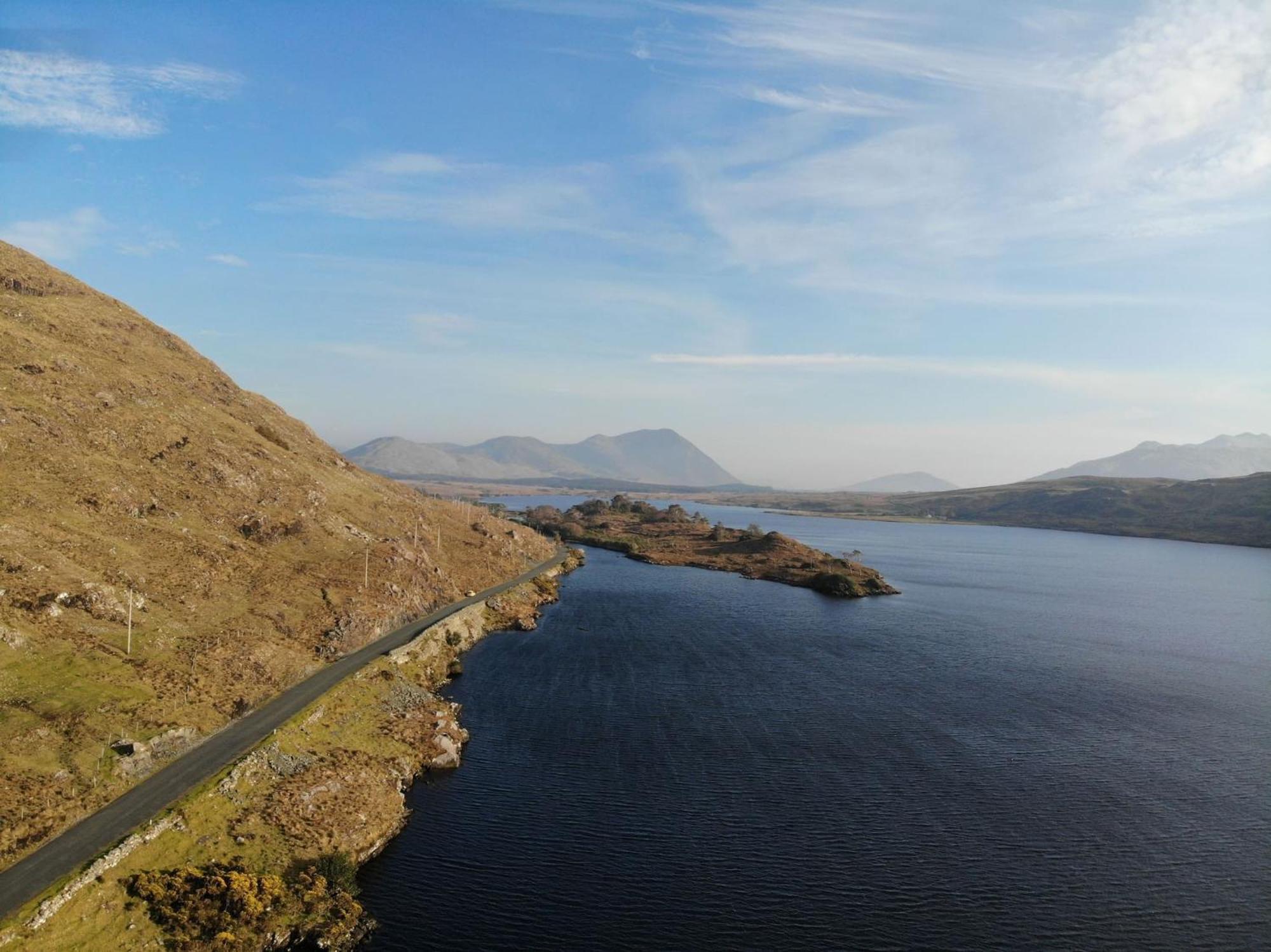 Lough Fee Renvyle Villa Bagian luar foto