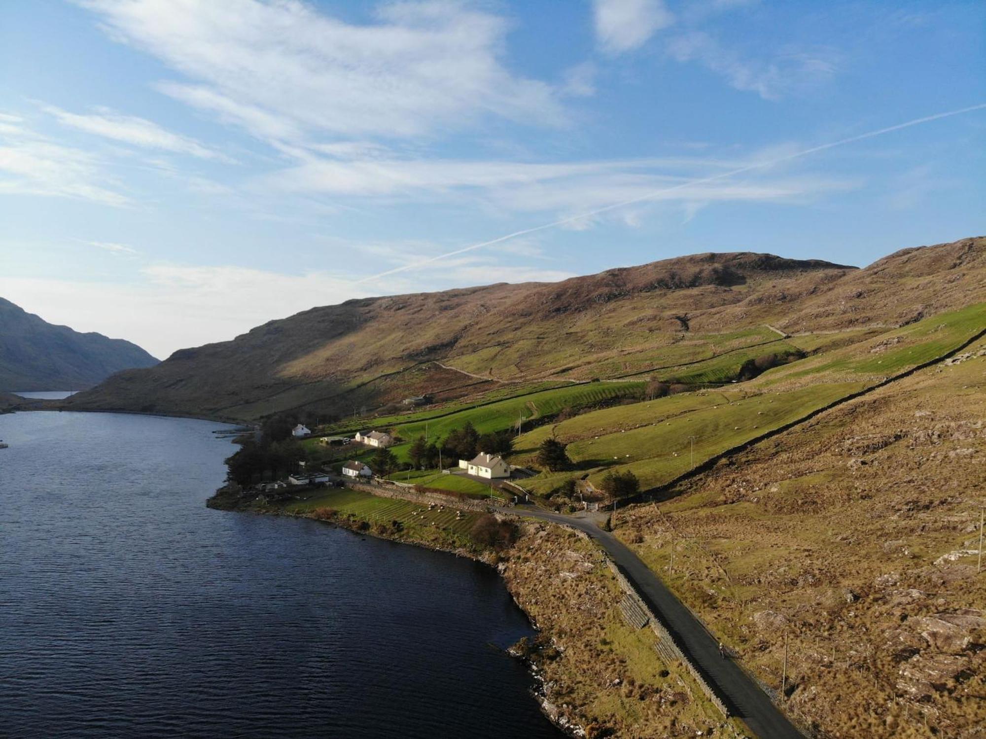 Lough Fee Renvyle Villa Bagian luar foto