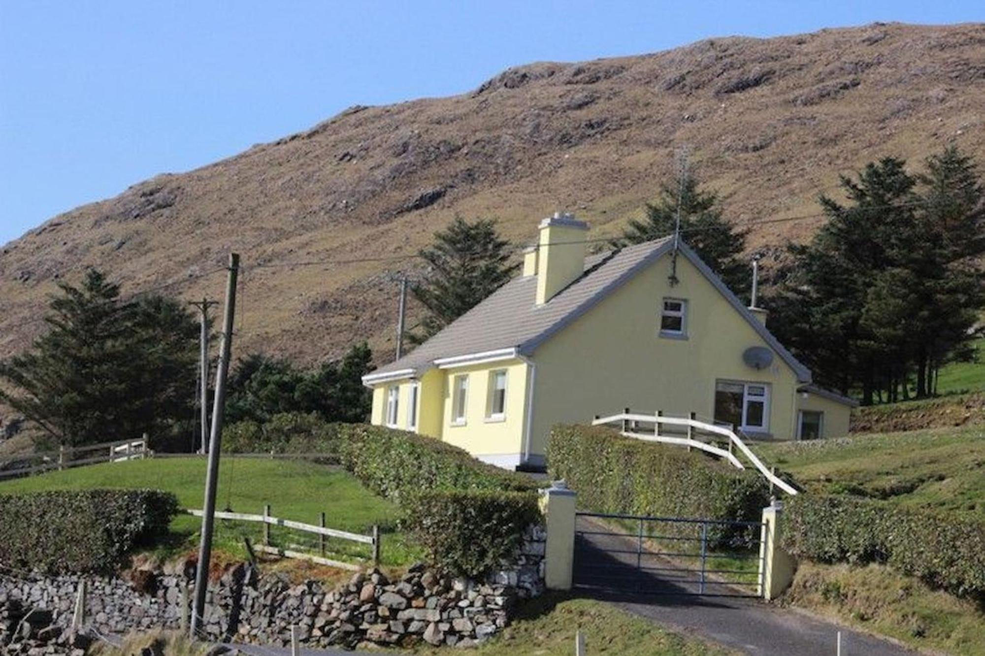 Lough Fee Renvyle Villa Bagian luar foto