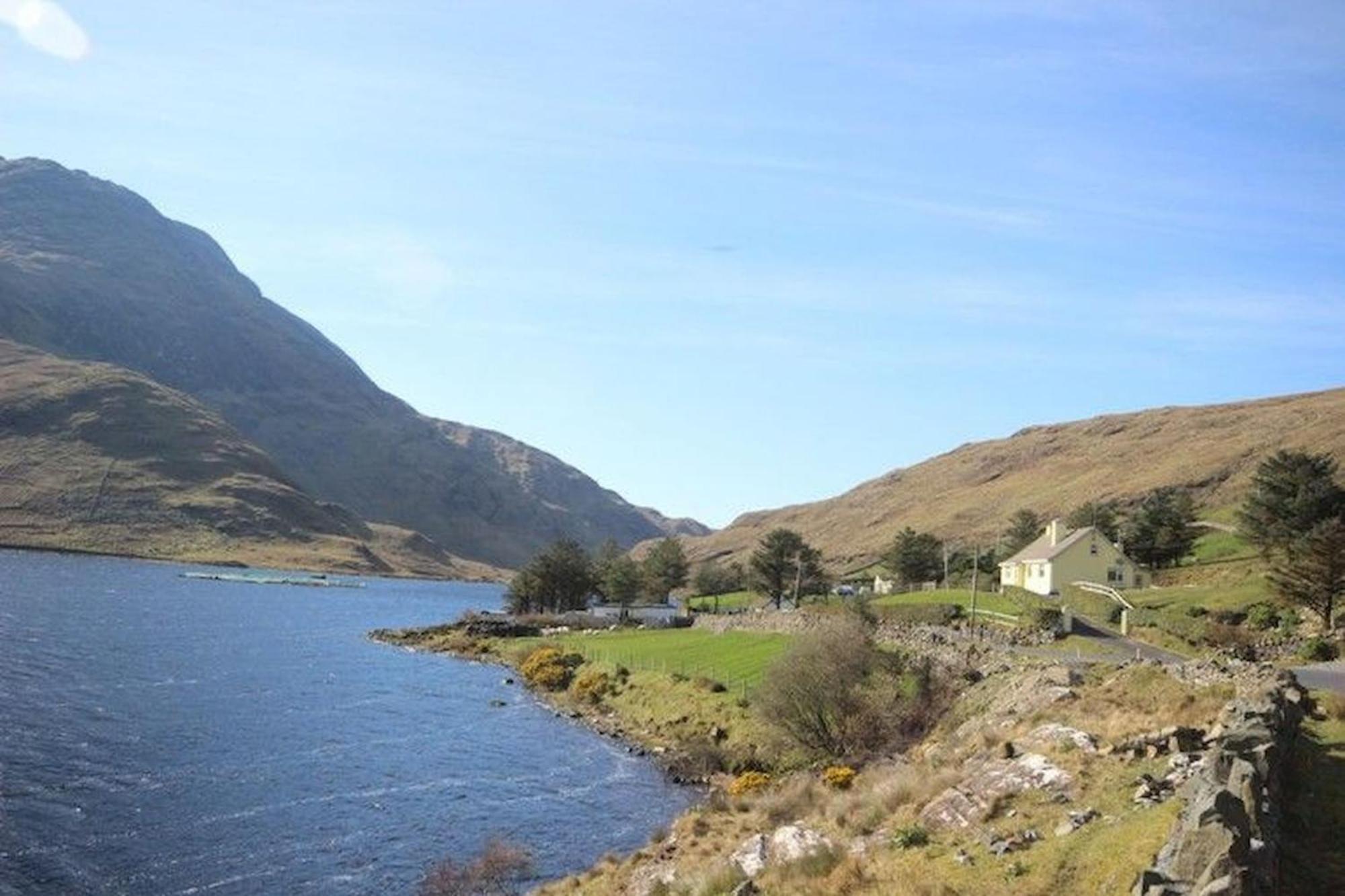 Lough Fee Renvyle Villa Bagian luar foto